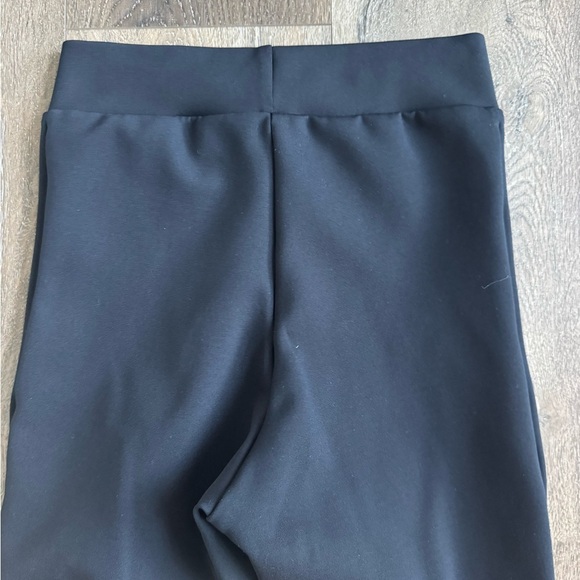 Commando Black pants.  Women’s size small. Excelled used condition- like new! - Picture 5 of 5